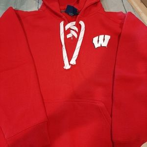 Men's WI Badger hoodie (medium)